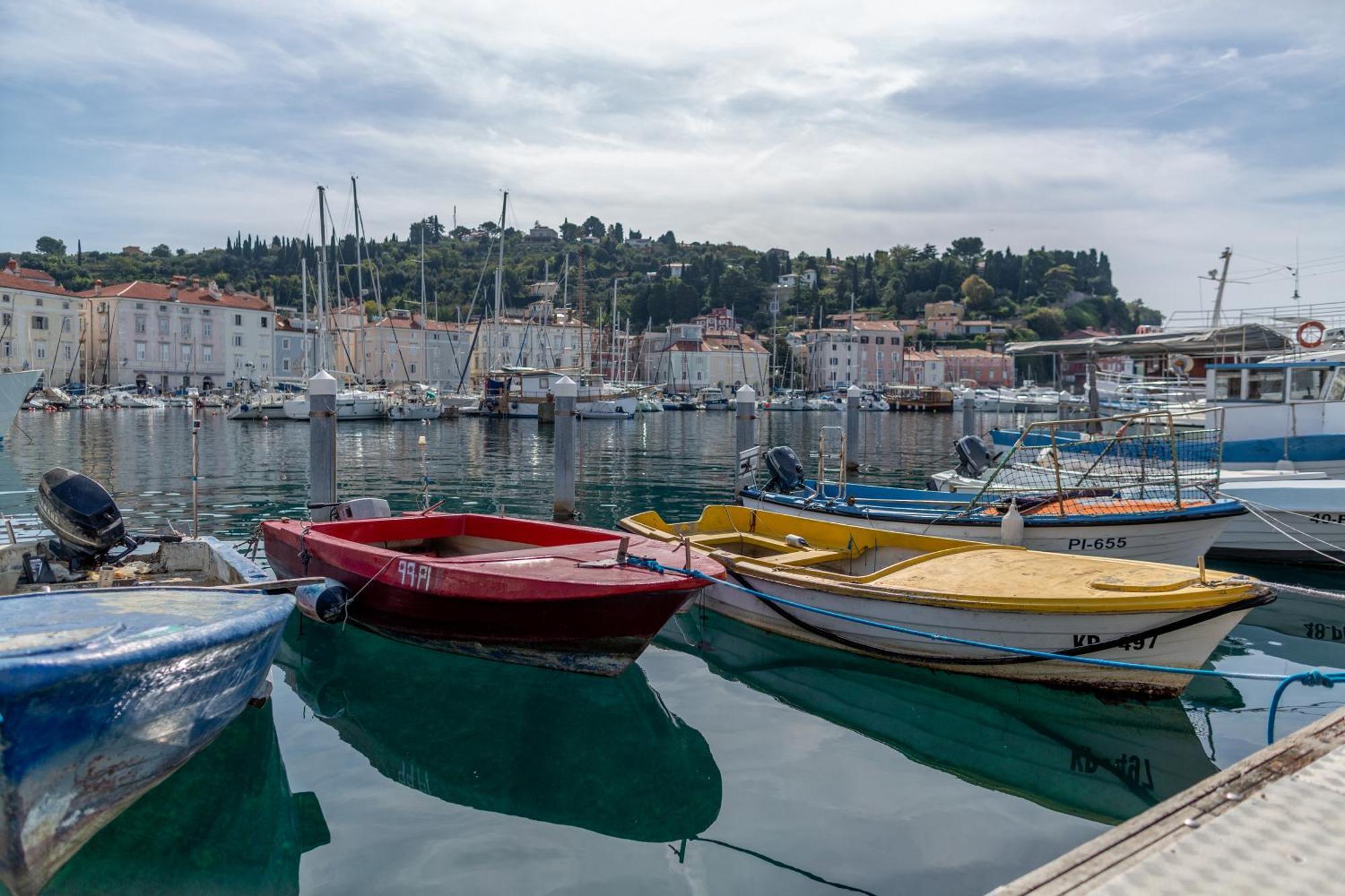 Floating Sea House Shark 3 Apartment Portoroz Exterior photo