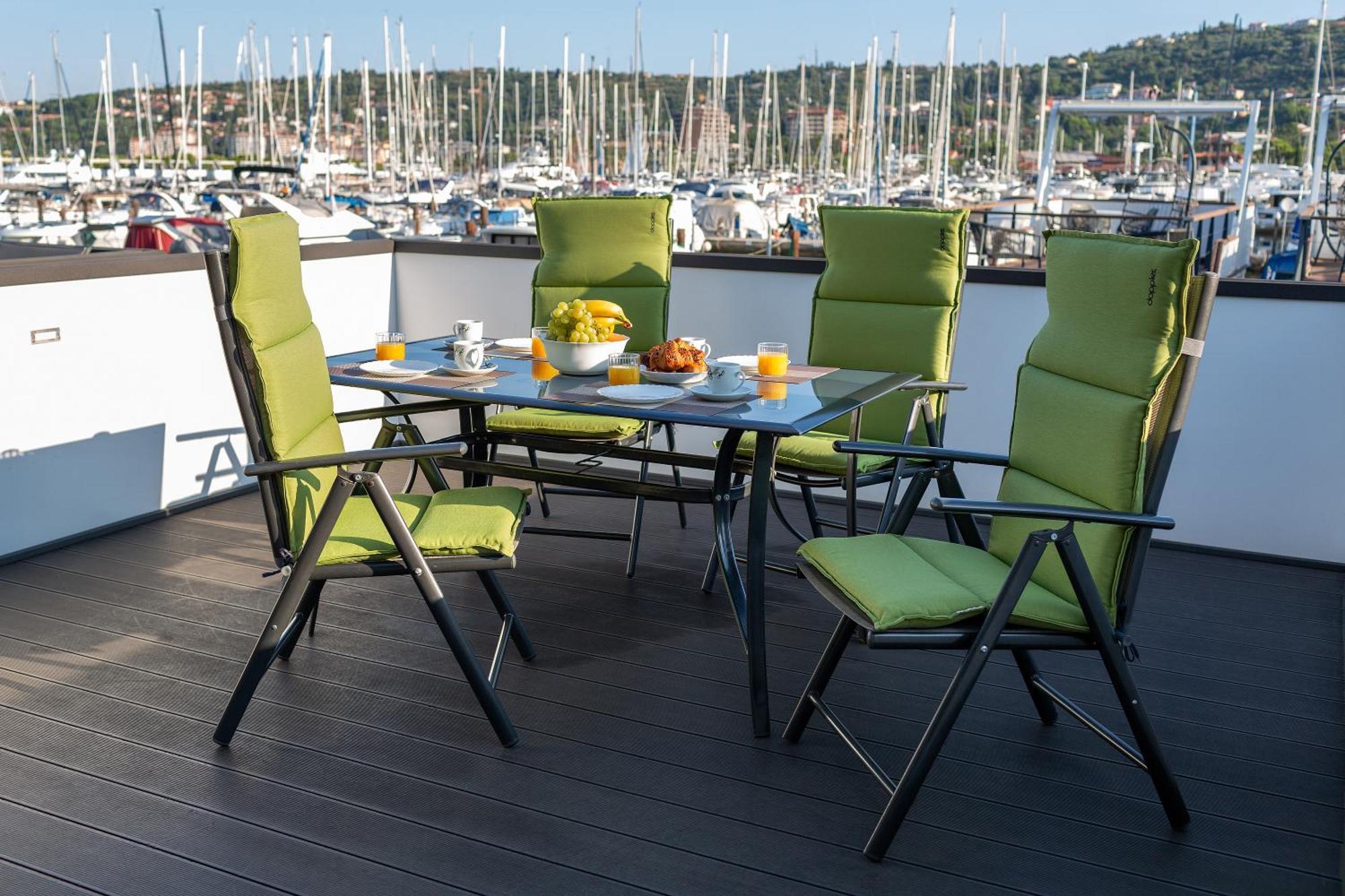 Floating Sea House Shark 3 Apartment Portoroz Exterior photo